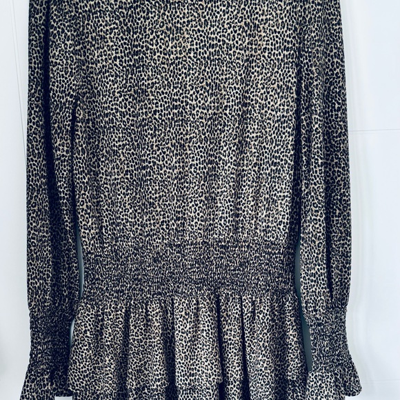 Michael Kors minidress, tiered skirt. Super cute! - Picture 2 of 4